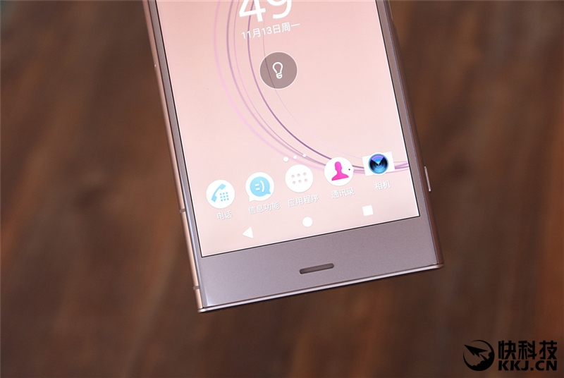 偏执的个性 索尼Xperia XZ1评测：无缝金属机身+独家极品摄像头