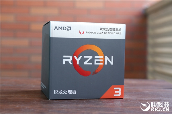 性价真神U！AMD Ryzen 3 2200G APU开箱图赏