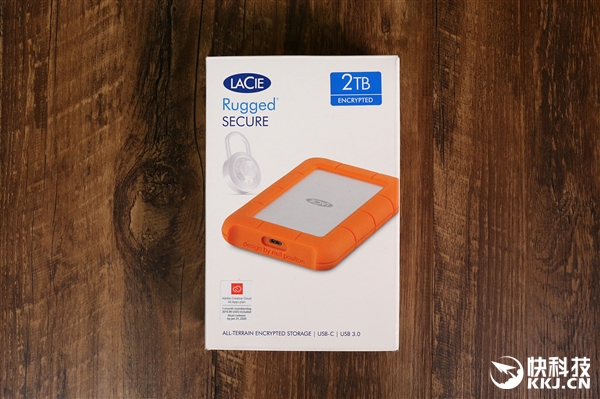 希捷LaCie Rugged Secure 2TB移动硬盘开箱图赏：不怕汽车碾压