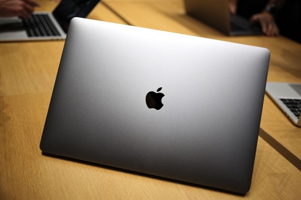 <a href='https://www.apple.com/cn/' target='_blank'><u>苹果</u></a>新MacBook Pro不会大幅更新：Intel新CPU延期