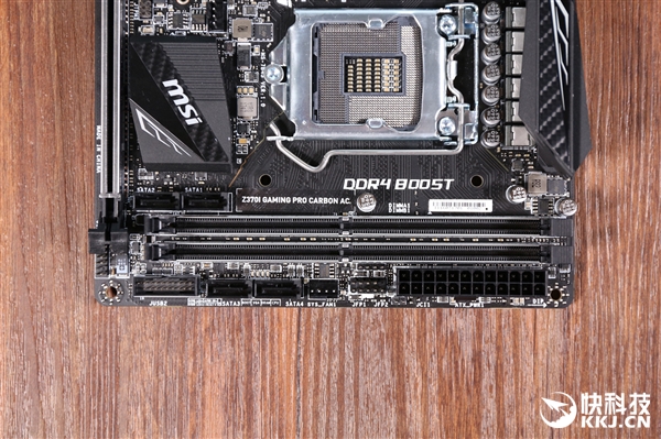 最强ITX游戏主板！微星Z370I GAMING PRO CARBON AC开箱