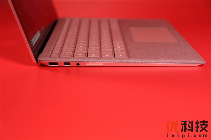 轻薄本标杆！微软Surface Laptop 2评测：MBP唯一对手