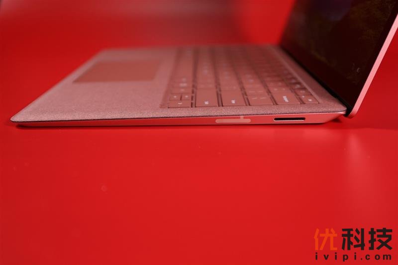 轻薄本标杆！微软Surface Laptop 2评测：MBP唯一对手