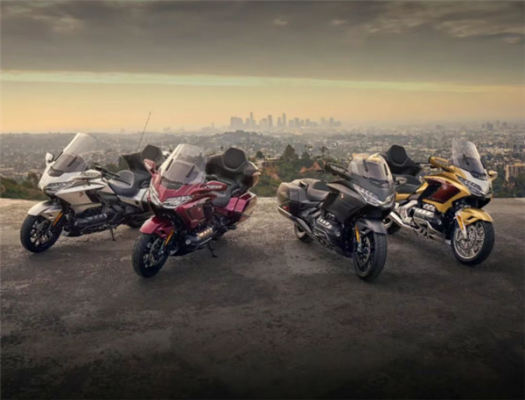 1800cc水平对置6缸机!本田金翼50周年纪念版上市