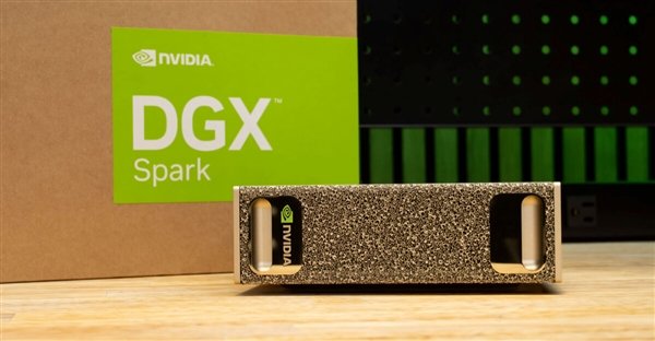 NVIDIA迷你工作站DGX Spark官方大涨价