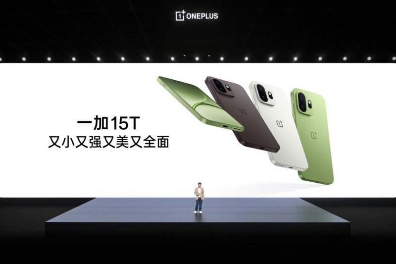 性能续航超越大屏,旗舰体验完胜小屏 一加 15T正式发布