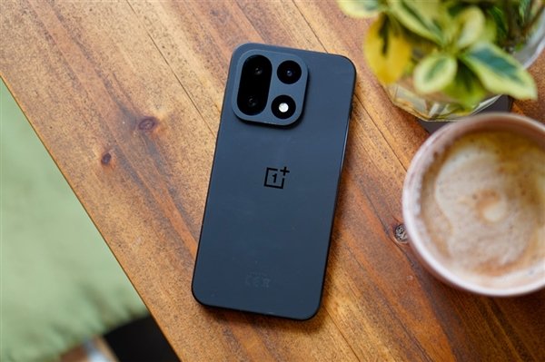 性能最激进的安卓旗舰!一加16已在路上